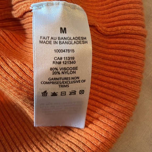 🌙3 FOR $20 
Dynamite top - medium - Picture 3 of 3